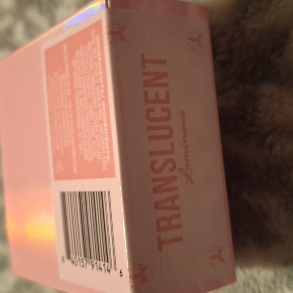 Translucent Setting Powder - Picture 2 of 3